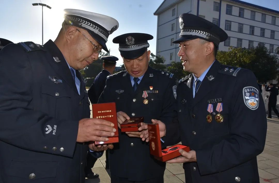 慶祝警察節(jié) ｜ 以警之名 守護人民