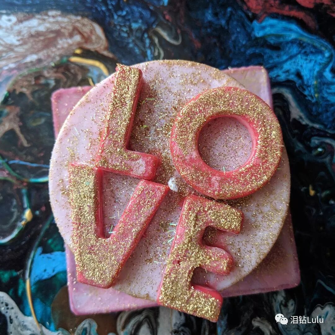 当画家爱上了做蜡烛这件事