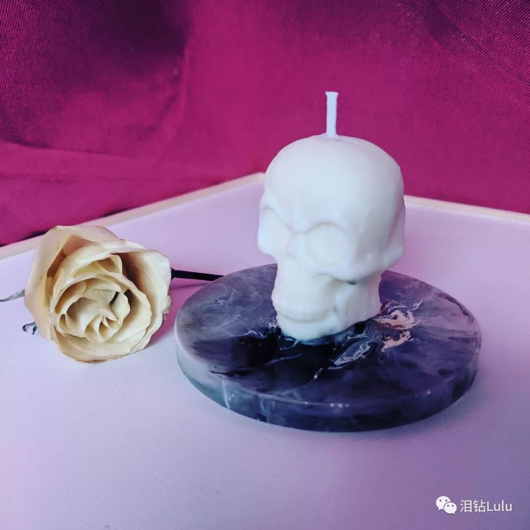 当画家爱上了做蜡烛这件事