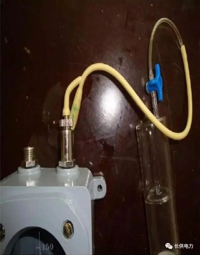 手把手教你主变本体瓦斯继电器取气方法，看这个就够了！的图24