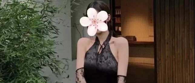 她被全网封杀！央媒怒批：脸上与世无争，心里全是欲望