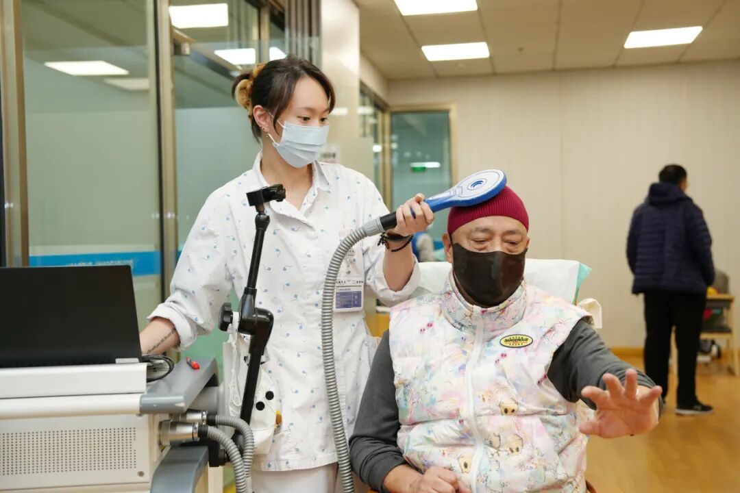 tms什么医疗守护脑健康的新选择：认识经颅磁刺激（TMS）技术_https://www.jmylbn.com_新闻资讯_第8张