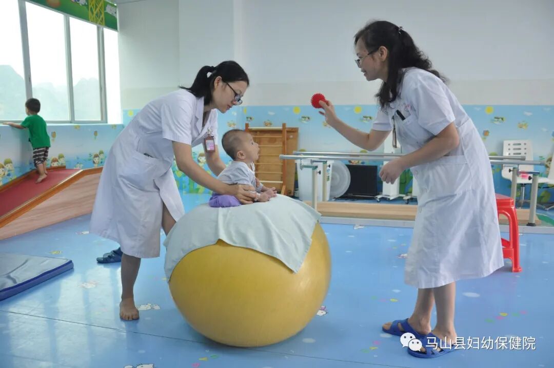 康复仪怎么升级【大康复！大动作！】马山县妇幼保健院儿童康复科引进高端设备，技术力量全新升级！_https://www.jmylbn.com_新闻资讯_第71张