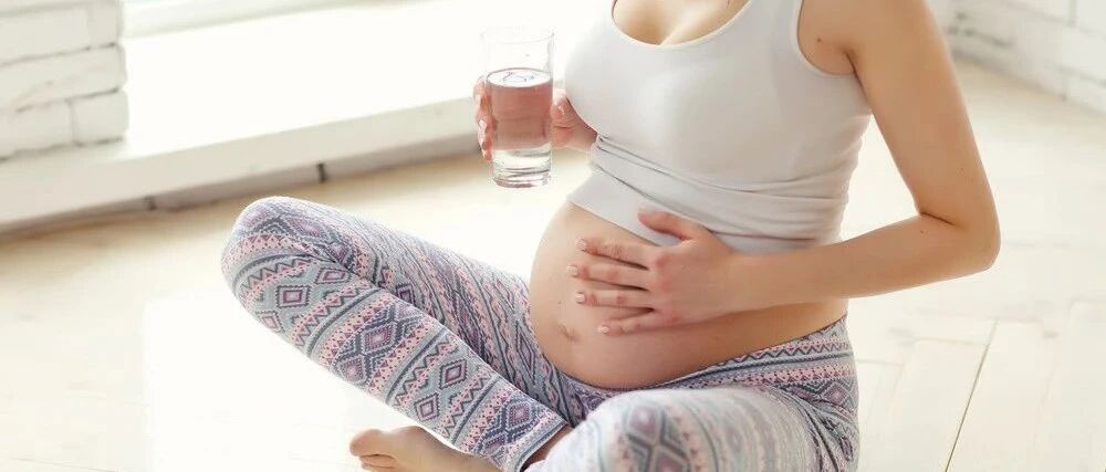 都说“羊水不够，喝水来凑”，这......真的有用吗？