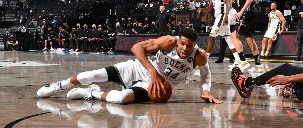 “总决赛级别的对决”为何一边倒了？