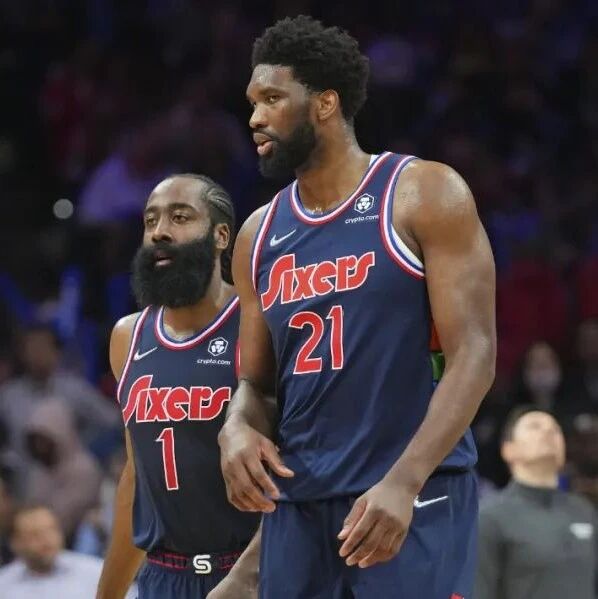 76人vs篮网，决定两大荣誉