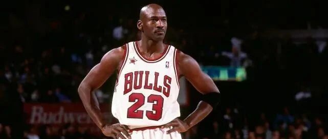 巅峰乔丹在当今联盟，可以场均60分吗？