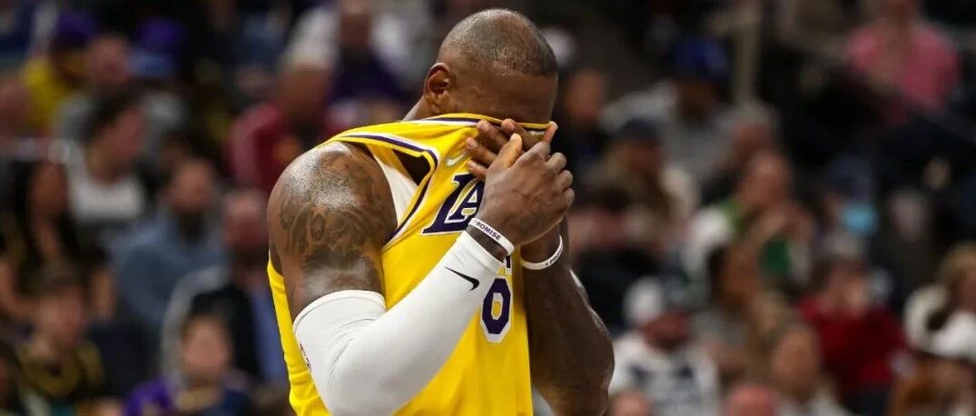 连续三场首节崩，湖人“病入膏肓”？