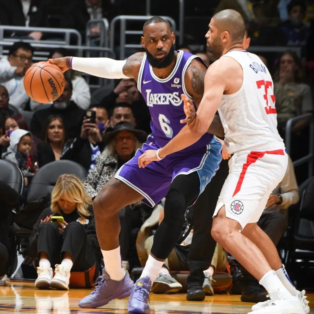 湖人大逆转功亏一篑，但起码他们找到了赢球密码