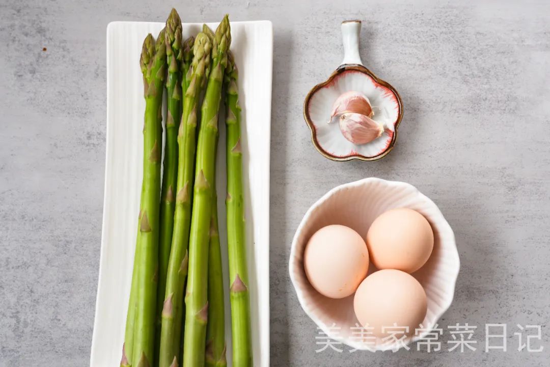 怎么炒芦笋好吃