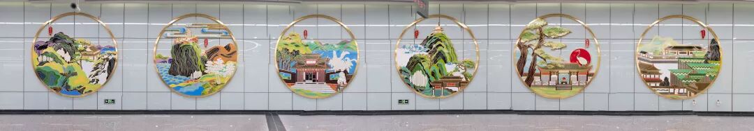 地铁5号线、10号线二期车站“华丽”亮相