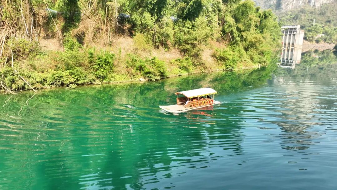金城江区抢抓高铁新机遇引客入金促发展