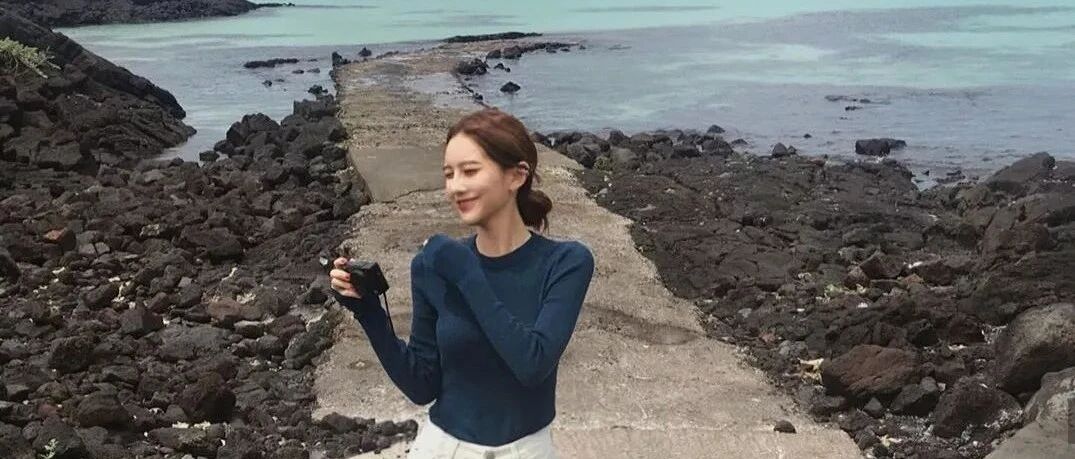 毛衣+裙子，卫衣+初恋裤...今年照着穿，显高又时髦！