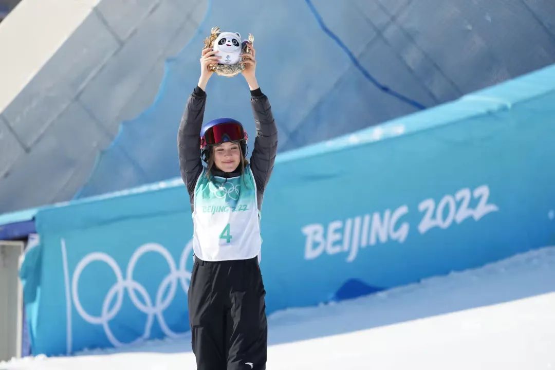 wa丨特別報道丨中國女子雪上項目奧運首金谷愛凌在首鋼大跳臺奪冠