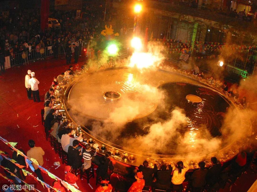 风靡国内的自热火锅，危害堪比炸弹