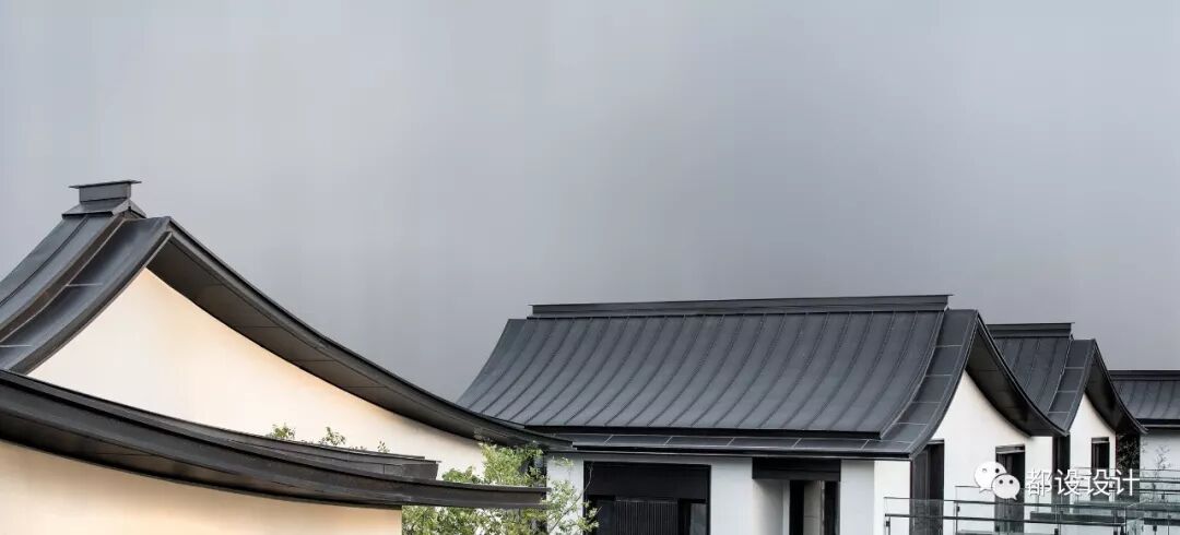 吴冠中笔下的江南屋顶--细细的黑-江苏民居为体现吴冠中笔下屋顶的薄