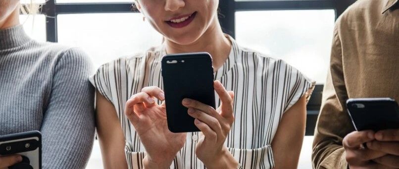 华为真的把荣耀卖了！