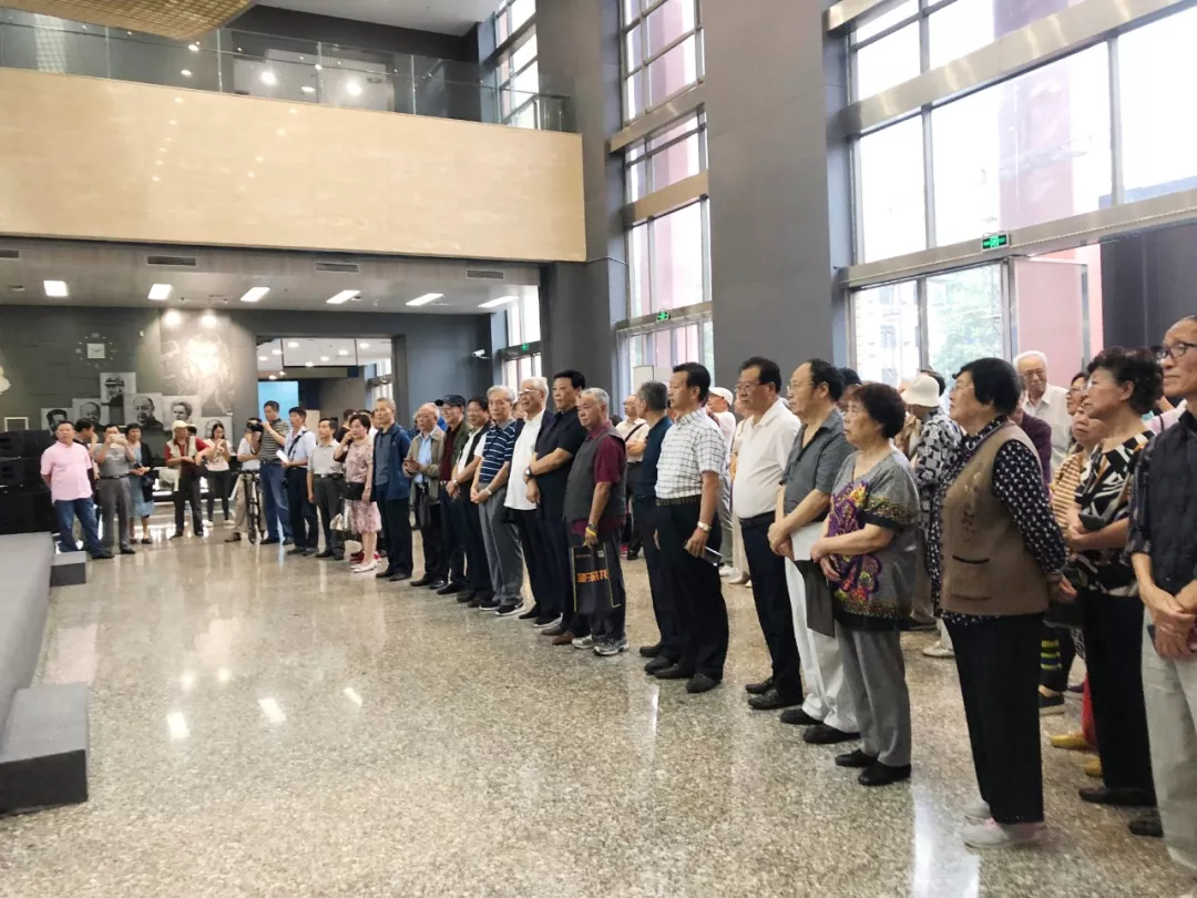动态丨翰墨书盛世 丹青颂华章——四川省书画界庆祝新中国成立70周年书画展览今日在四川科技馆开展 动态丨翰墨书盛世 丹青颂华章——四川省书画界庆祝新中国成立70周年书画展览今日在四川科技馆开展