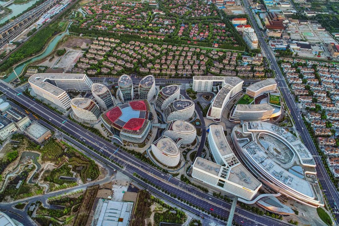 培育壮大"总部经济",徐泾镇铸强高质量发展新引擎～丨奋进in青浦