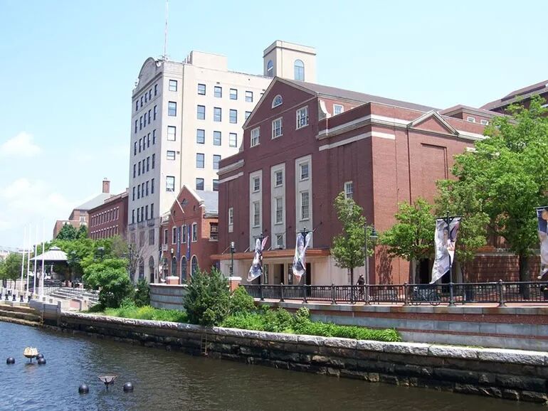 【美本微信群讲座】我是如何拿到三所藤校Offer的？(图2)