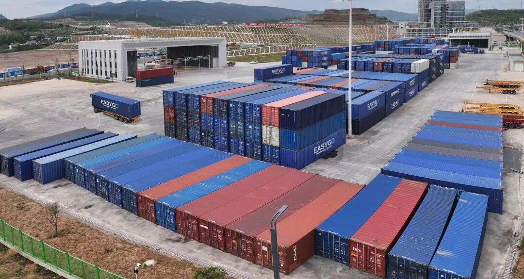 海关监管中心 赵辉250626 (2).jpg