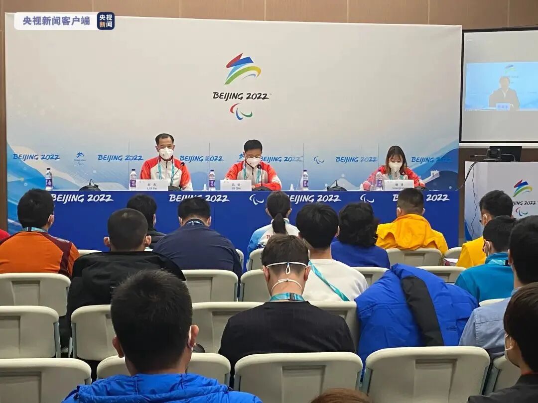 圣火汇集！北航Ai外骨骼机器人，全球首次亮相！