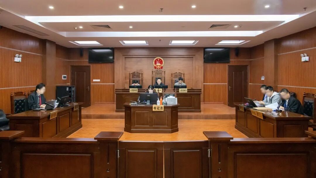 一宗工伤保险资格认定案庭审现场