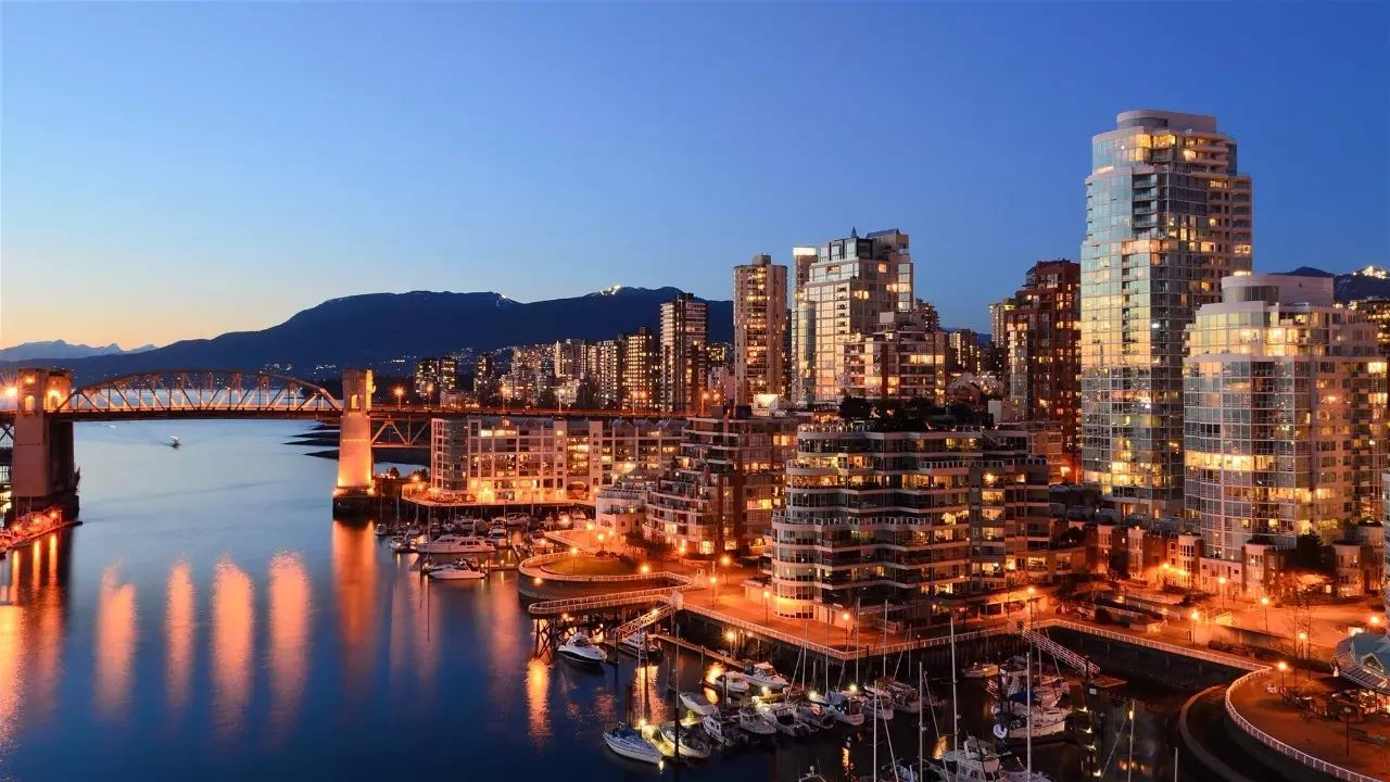 溫哥華vancouver位於山東半島東南沿海,是一座美麗的濱海度假城市,名