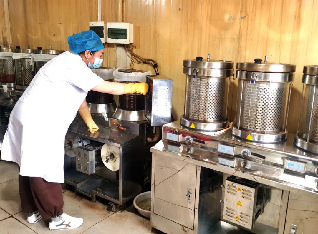 熬药袋怎么用你知道吗，我县隔离点的人每天都喝一袋这个药_https://www.jmylbn.com_新闻资讯_第2张