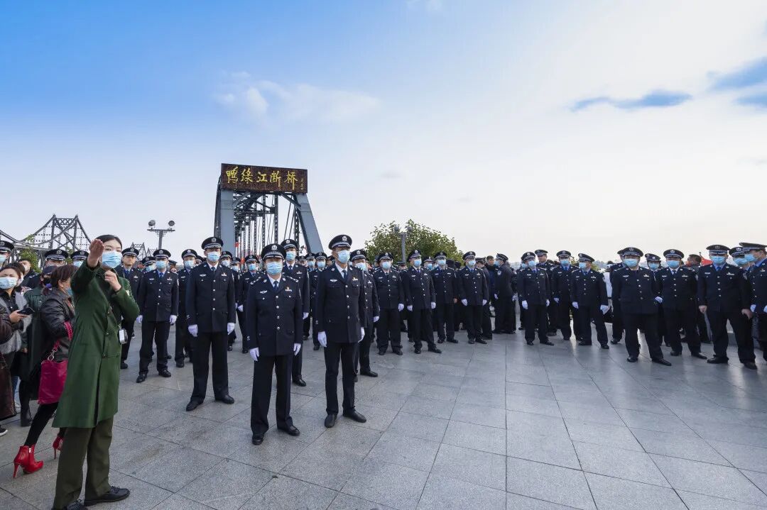 沈阳铁路公安局开展传承抗美援朝精神争做忠诚卫士纪念活动