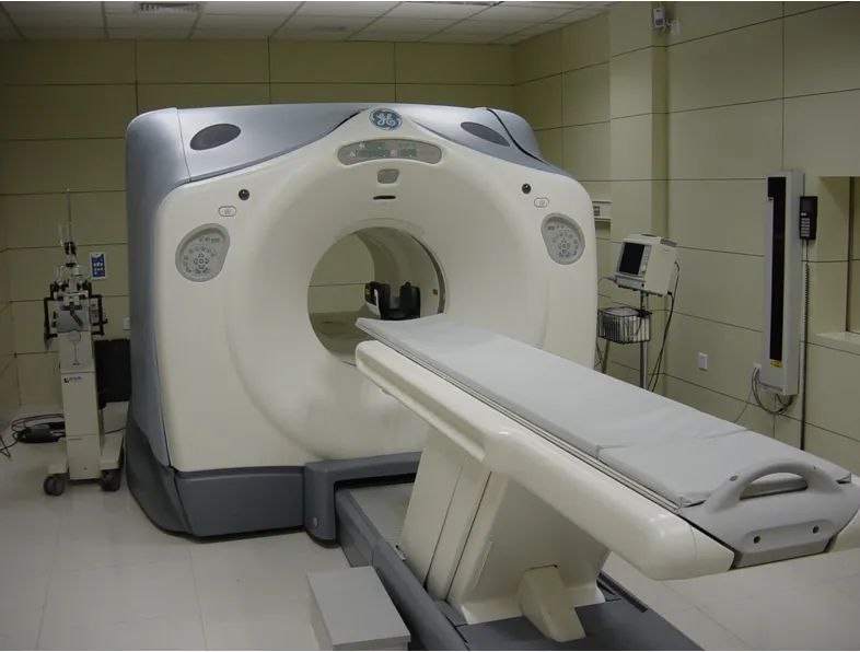 同样是咳嗽别人做平扫为啥我得再做增强CT？-新华网