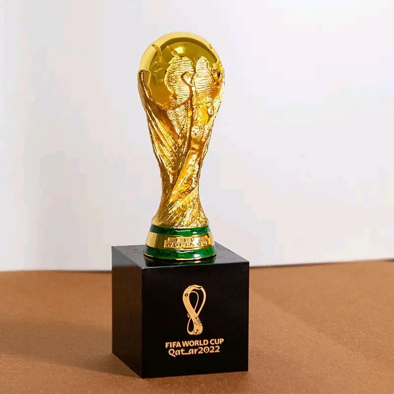 海湾杯卡塔尔巴林_卡塔尔世界杯吉祥物原型_卡塔尔杯哈维红牌
