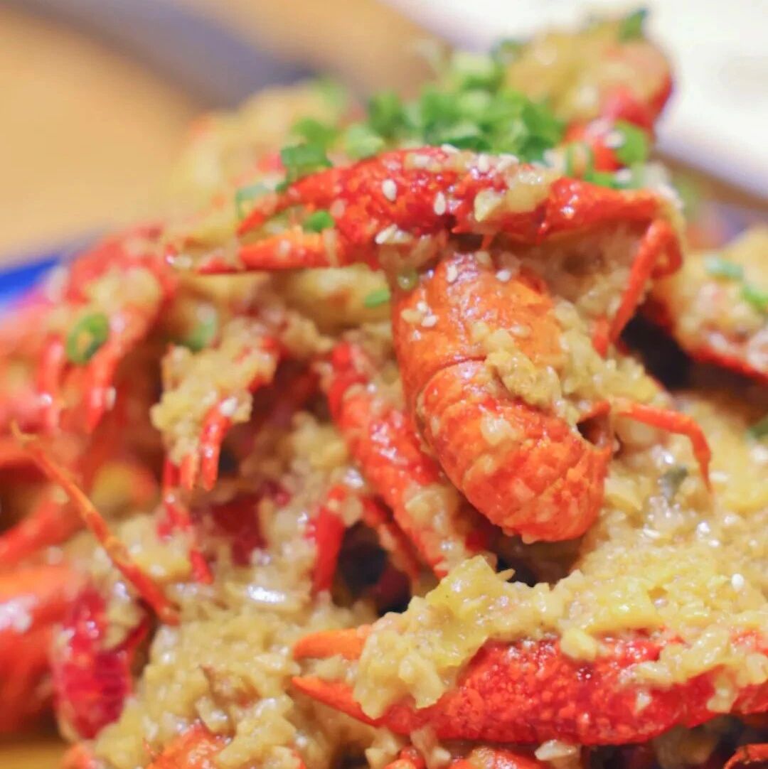 在家躺一晚=省下1.5万!五一就在杭州吃吃喝喝不香吗?