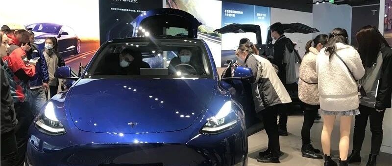 门店挤爆，不少杭州人看都不看就下订单！特斯拉狂降16万，国产造车新势力慌不慌？
