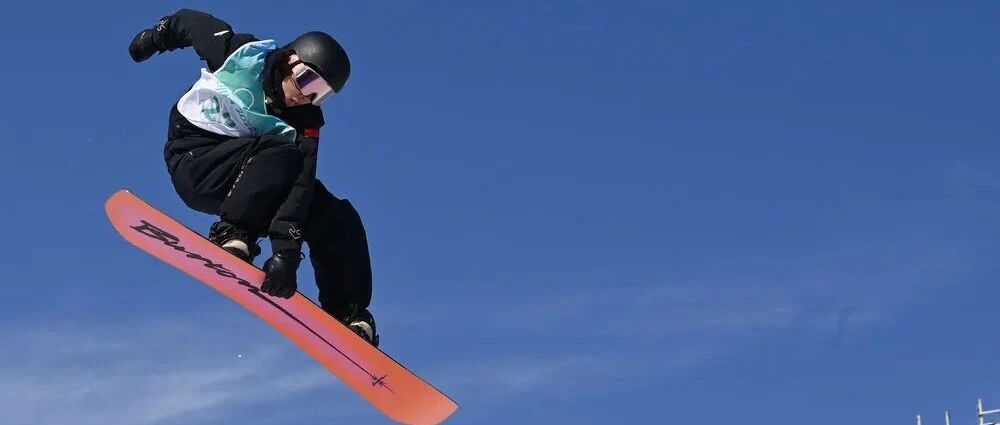 完美第一跳！刚刚，苏翊鸣晋级决赛，明天冲击金牌！