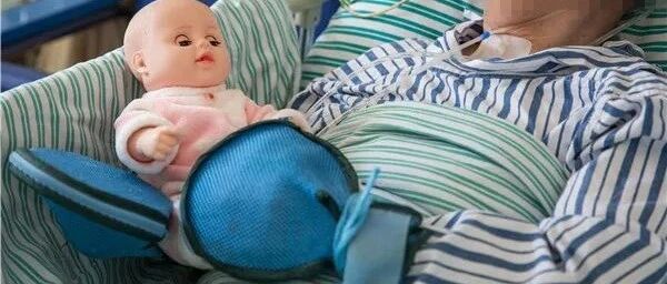 “你是谁？”夫妻住同一间病房，却早已不认识对方……杭州闲林东路上的“隐秘一角”