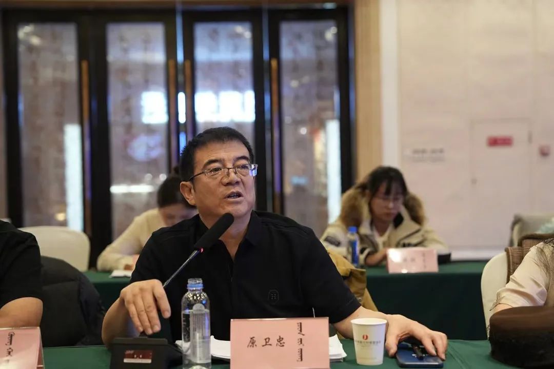 基层艺讯 | 锡林郭勒盟文联召开推动文艺工作高质量发展座谈会 第8张