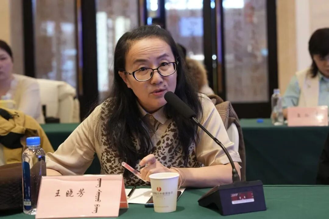 基层艺讯 | 锡林郭勒盟文联召开推动文艺工作高质量发展座谈会 第7张