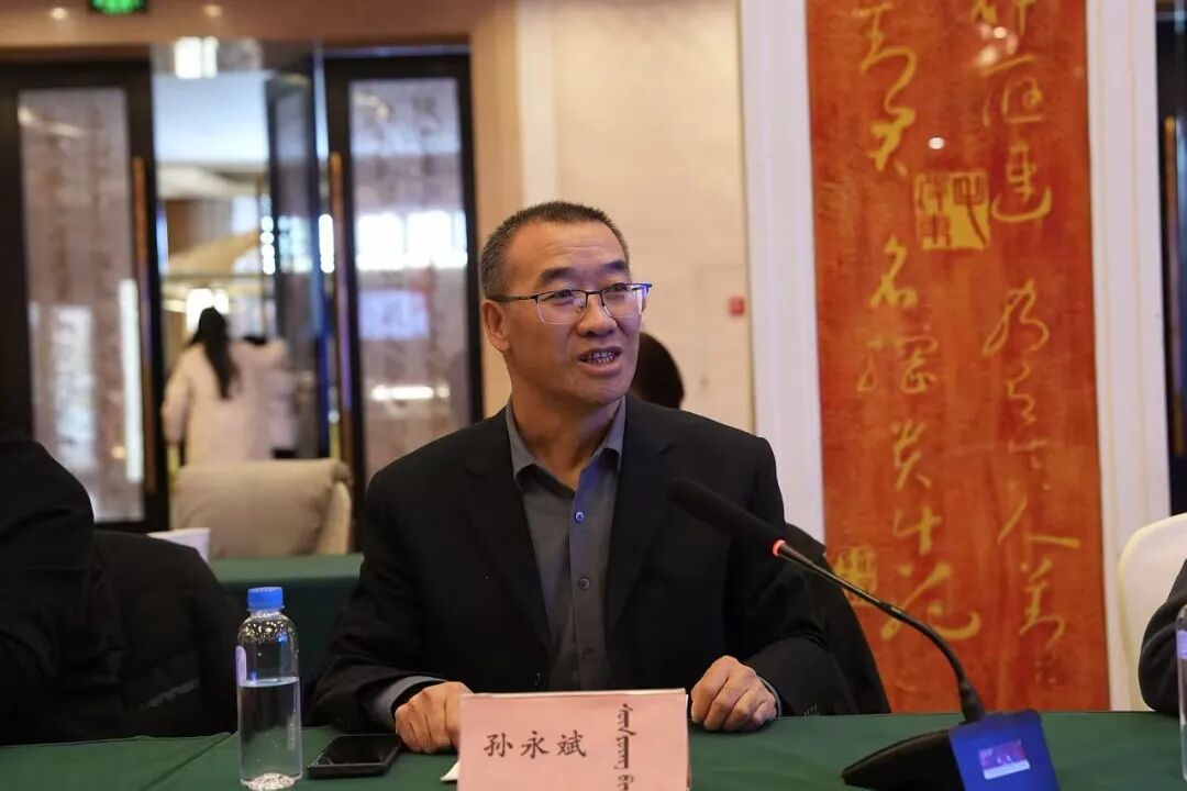 基层艺讯 | 锡林郭勒盟文联召开推动文艺工作高质量发展座谈会 第5张