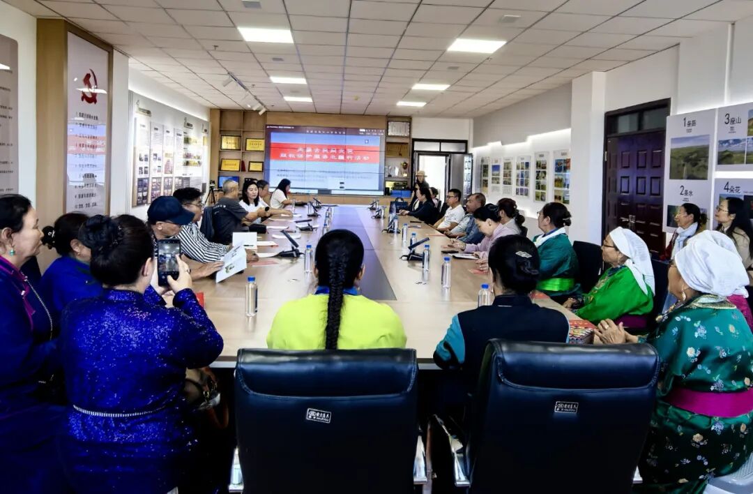 内蒙古民间文艺版权保护服务北疆行宣讲及座谈交流会举行 第1张