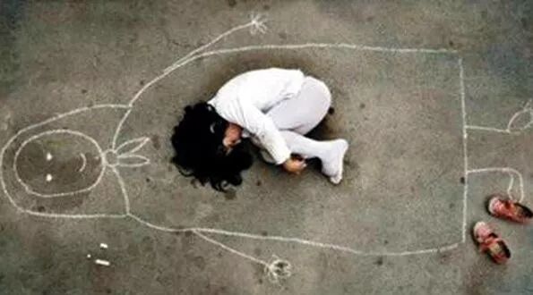 顽石通:一个女儿眼中的直销妈妈！看完我沉默了很久……