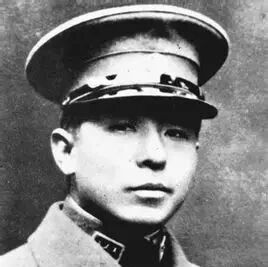 ​为什么张学良会不抵抗？