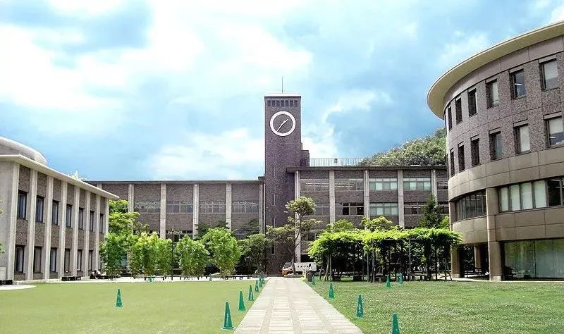 東京 横浜国際語学院