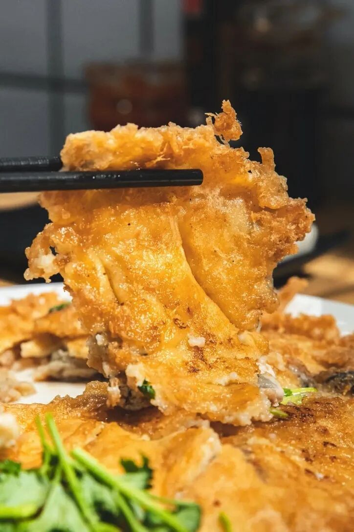 4��/����ȫ��ֻ��һ���Ｙ�⴮���¹��㵽���ڽֶ��ŵ���