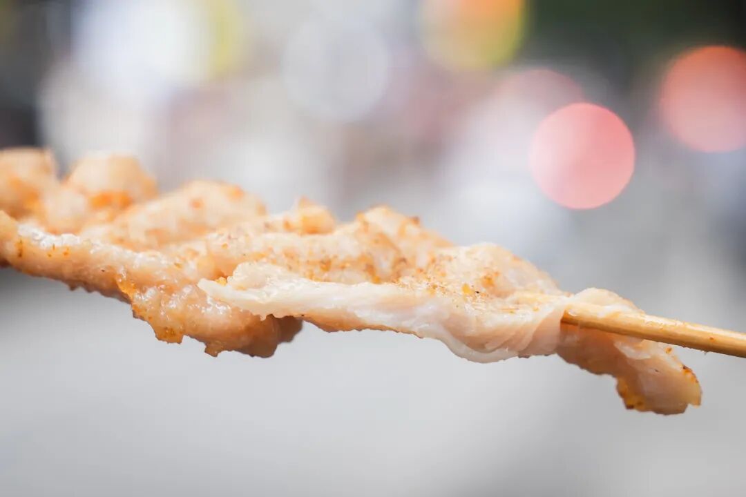 4��/����ȫ��ֻ��һ���Ｙ�⴮���¹��㵽���ڽֶ��ŵ���