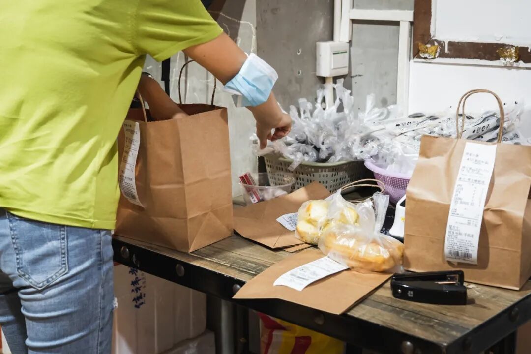 ��̫�Ż㸽������Щƽ������ʳ�겻�ܱ���û�������ʳȥ��