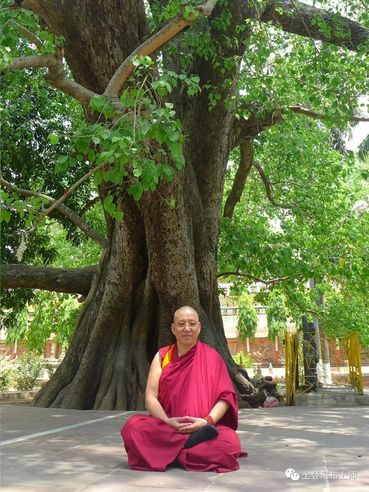 宗喀巴大师着写《广论》的行传及道次第几大引导文的着写缘起