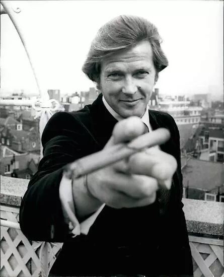 matthew mcconnaughey,samuel l jacksoncarlos villaríaslauren