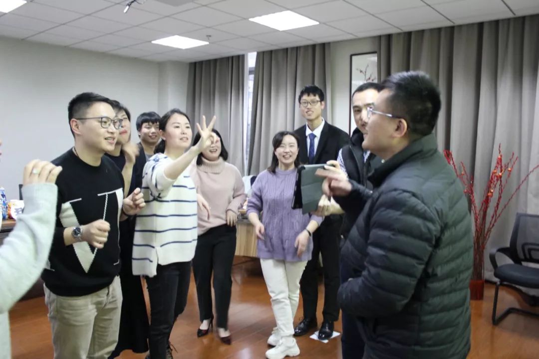 江苏元聚律师事务所2019年度工作会议暨新春联欢会圆满成功! 江苏元聚律师事务所2019年度工作会议暨新春联欢会圆满成功!