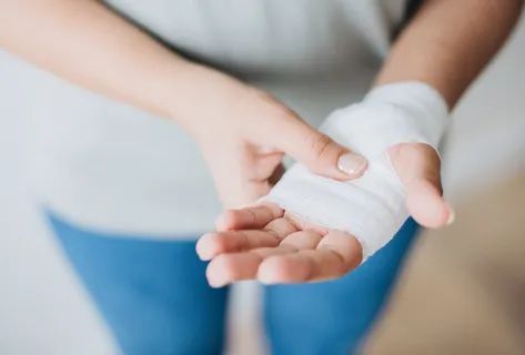 元聚原创 | 劳动者超时加班发生工伤,用工单位与劳务派遣单位是否承担连带赔偿责任? 元聚原创 | 劳动者超时加班发生工伤,用工单位与劳务派遣单位是否承担连带赔偿责任?